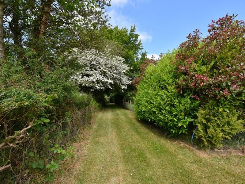 Brownhill Llanfihangel-ar-Arth - photo id: 3621