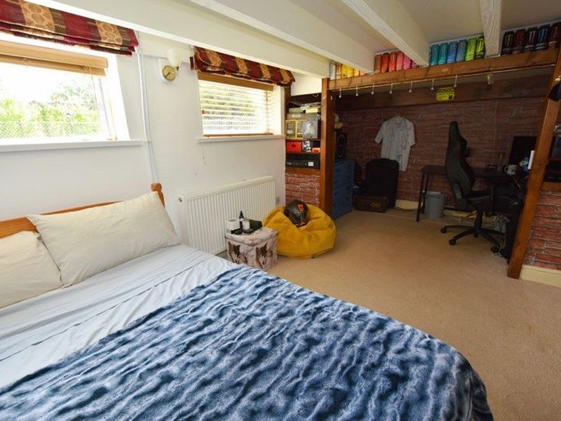 Brownhill Llanfihangel-ar-Arth - photo id: 3611