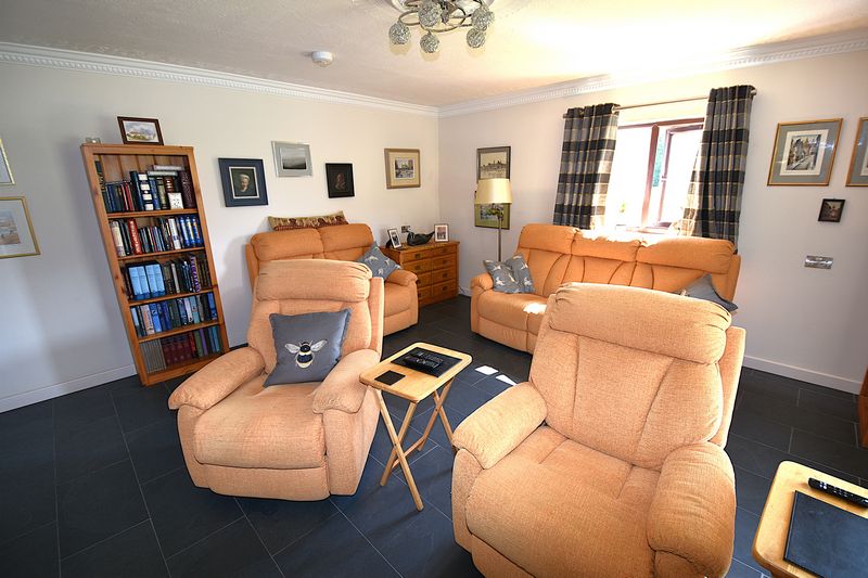 Preswylfa - photo id: 3365