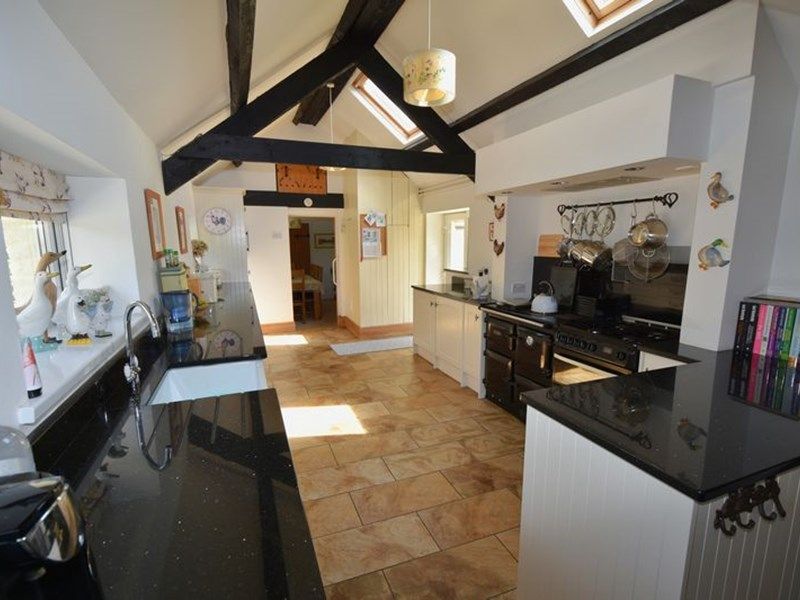 Brownhill Llanfihangel-ar-Arth - photo id: 3595