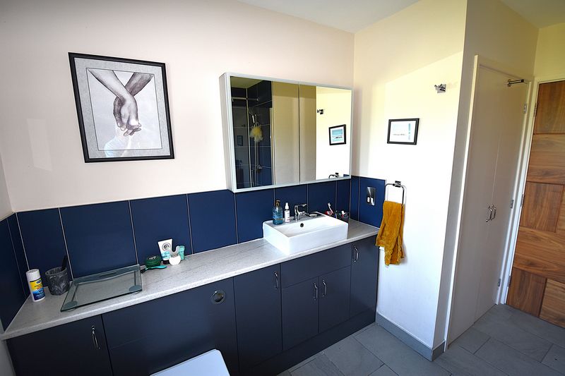 Preswylfa - photo id: 3379