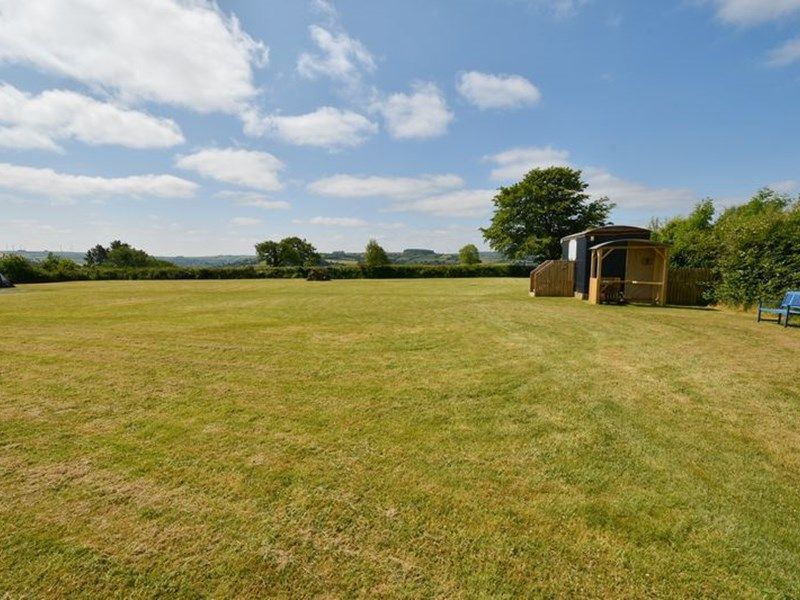 Brownhill Llanfihangel-ar-Arth - photo id: 3620